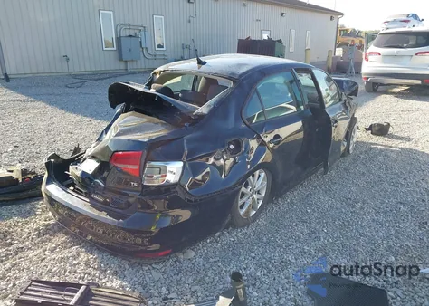 2015 Volkswagen Jetta 1.8T Se from USA, damaged, VIN 3VWD17AJ7FM313290